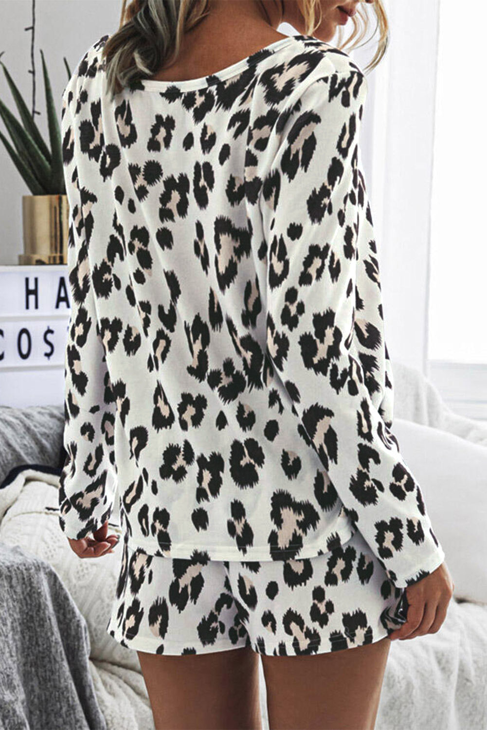 Top and Drawstring Pocket Shorts Two-piece Set