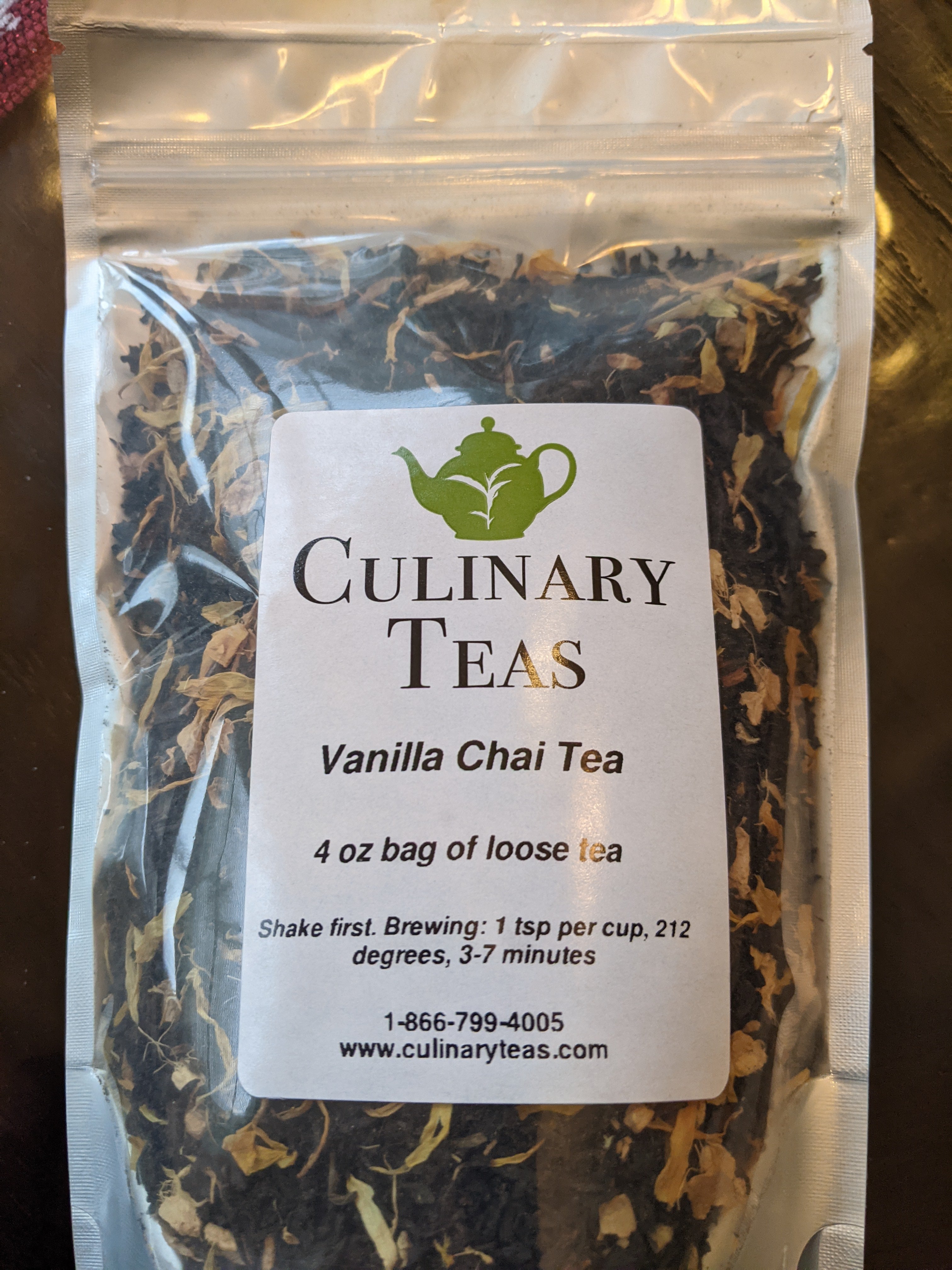 Vanilla Chai Tea 5 stars, based on 6 reviews A traditional chai tea with the addition of creamy vanilla.   Black tea, Ginger, Cinnamon, Cardamom, Black+White pepper, Clove Nutmeg, Calendula petals, Natural flavors